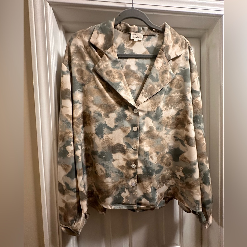 Lena button up blouse